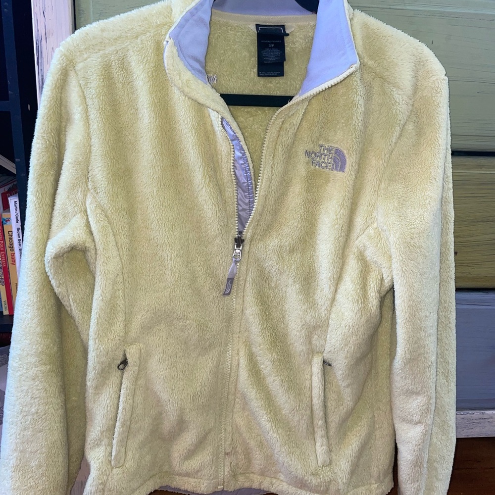 The North Face Light Yellow Fleece Jacket - Picture 15 of 15
